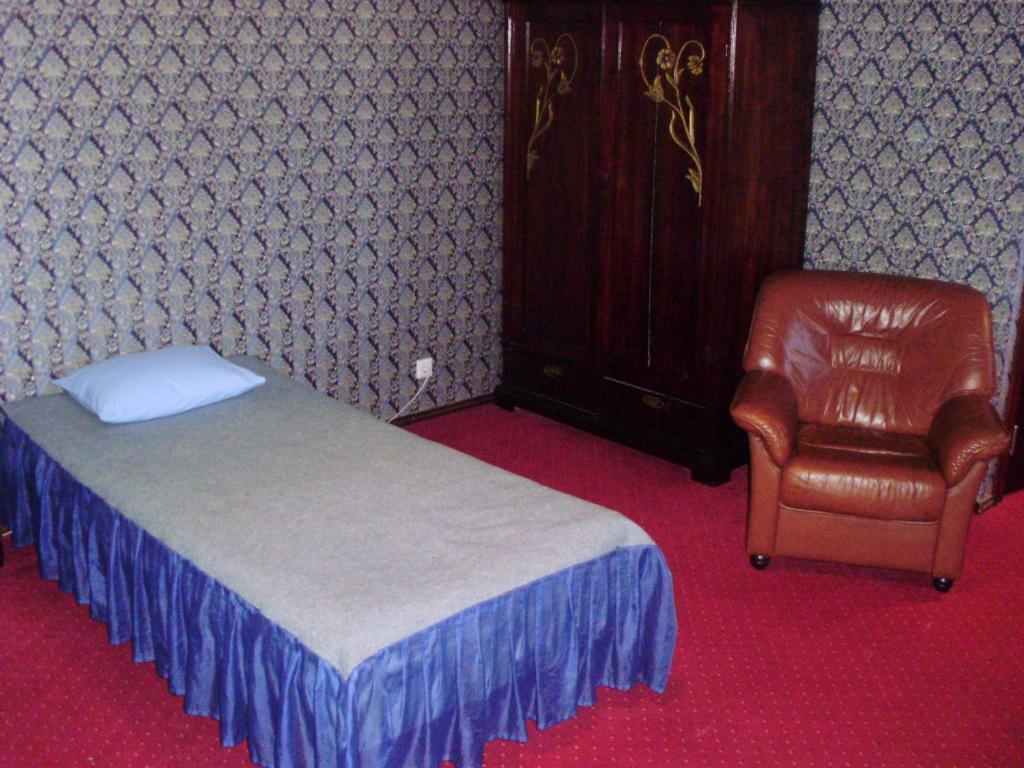 Veskisilla Hotel Türi Cameră foto